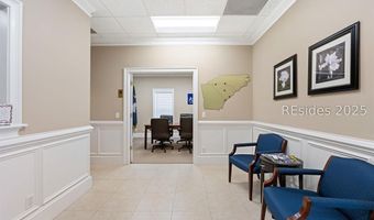 23 Plantation Park 204, Bluffton, SC 29910