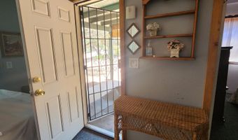 200 Cathedral Vly, Ash Fork, AZ 86320