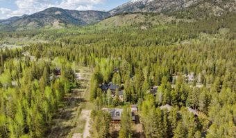 9 PINE St, Alpine, WY 83128
