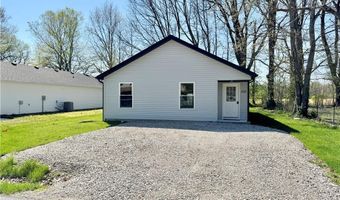 358 Oak St, Austin, IN 47102