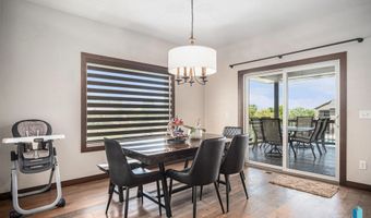 1820 W Thomas Cir, Brandon, SD 57005