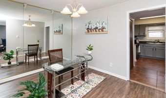 610 5th Ave, Altoona, IA 50009