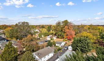 29 E GLOUCESTER Pike, Barrington, NJ 08007