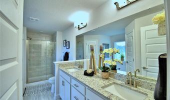 4046 TULLAMORE Ln, Auburndale, FL 33823