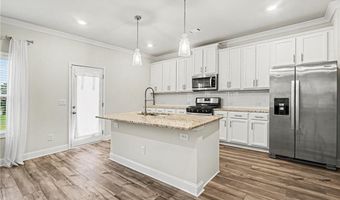 612 Auburn Crossing Dr, Auburn, GA 30011