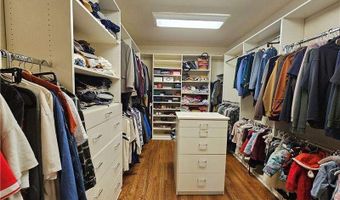 10924 Waters Rd, Alpharetta, GA 30022
