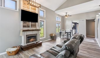 1123 SE Mallard Creek Dr, Ankeny, IA 50021