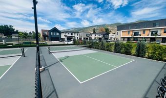 507 W 620 N 127, Centerville, UT 84014