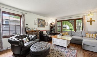 229 NW Arlan Dr, Ankeny, IA 50023