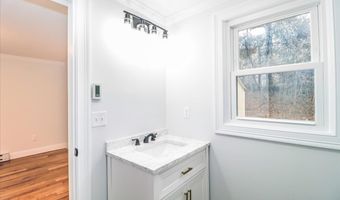 27 Long Meadow Ln, Bethel, CT 06801