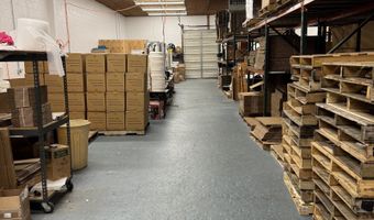 4 Indian Neck Ave, Branford, CT 06405