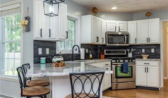 195 Oakland Beach Ave, Warwick, RI 02889
