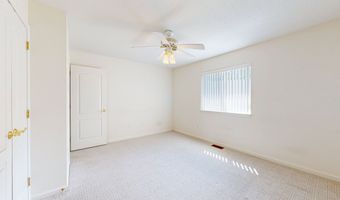 68 Virginia Ave 14, Danbury, CT 06810