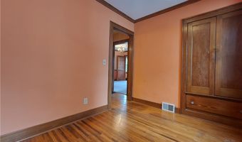 147 Leonore Rd, Amherst, NY 14226