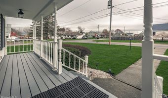 26 Columbia St, Amsterdam, NY 12010