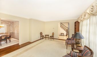 2771 Briarcliff St, Ann Arbor, MI 48105