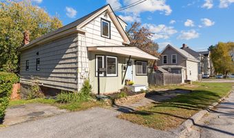 44 Sixth St, Auburn, ME 04210