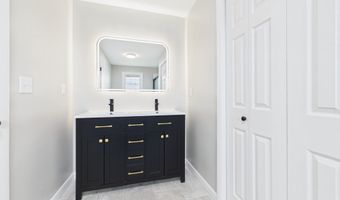 3180 S 200 E, Anderson, IN 46017