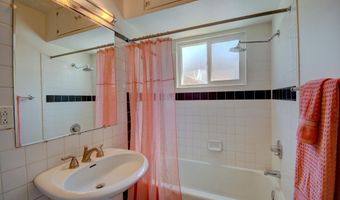 625 BRYN MAWR Dr NE, Albuquerque, NM 87106
