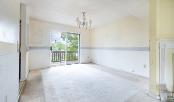 10 South St 77, Danbury, CT 06810