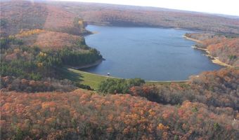 114 Daniel Trce, Burlington, CT 06013