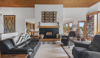 9364 Spring Creek Rd, Amherst, WI 54406