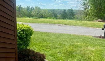 167 Country Club Ln, Amsterdam, NY 12070