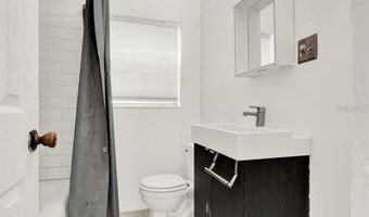 300 S GLENWOOD Ave, Orlando, FL 32803