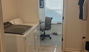 6041 Midway Ave, Alexander, AR 72002