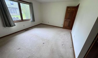 1503 Baron Ct, Auburn, IN 46706