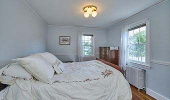 238 Lagrange St, Boston, MA 02132