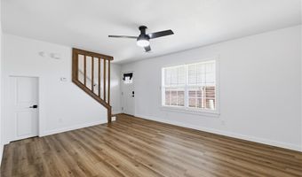 2304 SE Jayel Ter 2, Bentonville, AR 72712