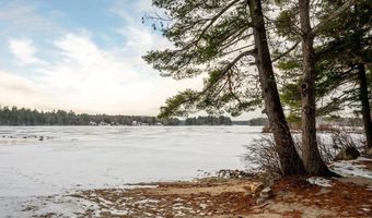 87 Edgewater Dr, Barrington, NH 03825