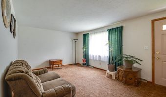 12222 Cenfield St NE, Alliance, OH 44601