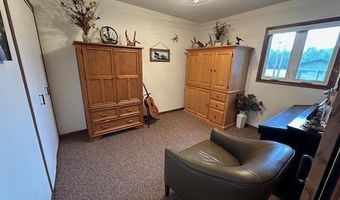 38 Fern Ct, Babbitt, MN 55706