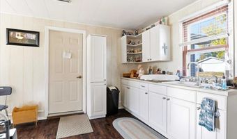 151 E June St, Adams, WI 53910