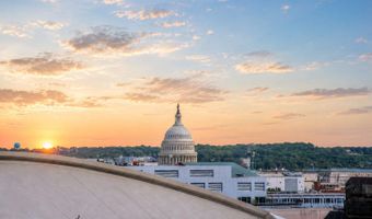 910 M St NW 910, Washington, DC 20001