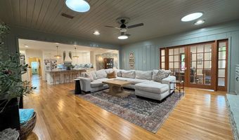 982 S Church St, Brookhaven, MS 39601