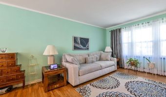 21 Liberty St, Andover, NJ 07801