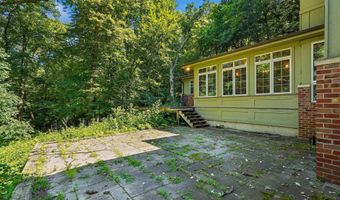 2410 State Ave, Ames, IA 50014