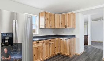 36 Rocky Rd, Douglas, WY 82637