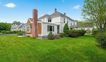 27 Haverhill Rd B, Amesbury, MA 01913