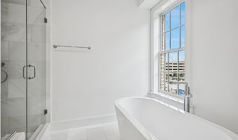 4070 Oak Cir, Addison, TX 75001
