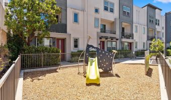 2580 S Escondido Blvd 612, Escondido, CA 92025