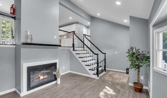 91 Highland Dr, Barnegat, NJ 08005