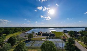 7901 S Shoreline Blvd, Benton, AR 72019