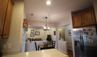 68 Delray Ln, Absecon, NJ 08201