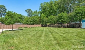 2032 Eaton Rd, Charlotte, NC 28205