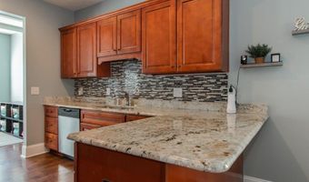 121 Lightwater Dr, Aberdeen, NC 28315