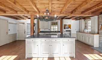 245 Brooklyn Rd, Canterbury, CT 06331